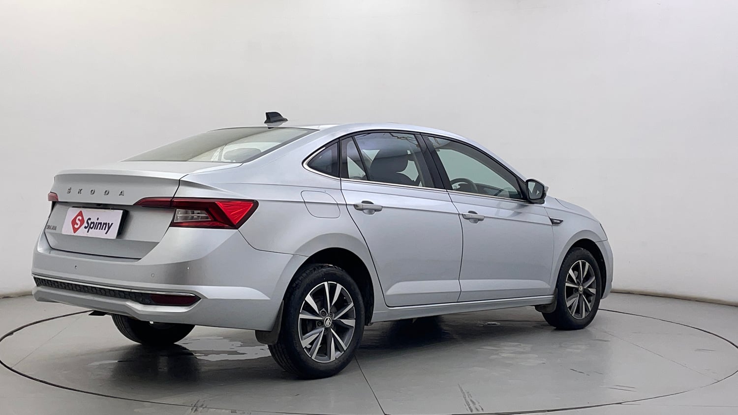 Used 2022 Skoda Slavia Style 1.0L TSI AT Petrol Automatic exterior RIGHT REAR CORNER VIEW