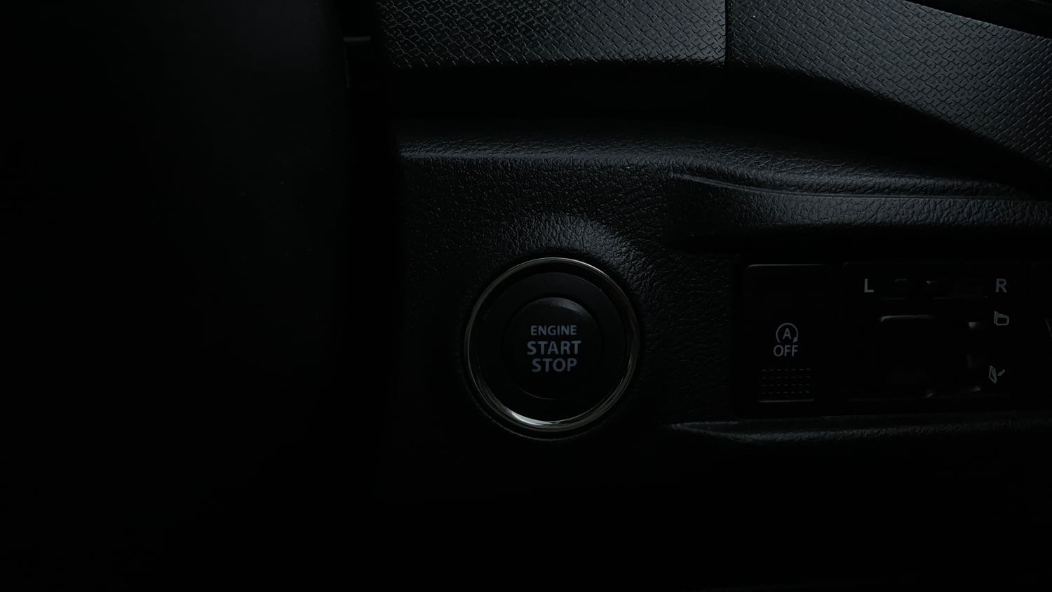 Used 2022 Toyota Urban Cruiser High Grade AT Petrol Automatic top_features Keyless start
