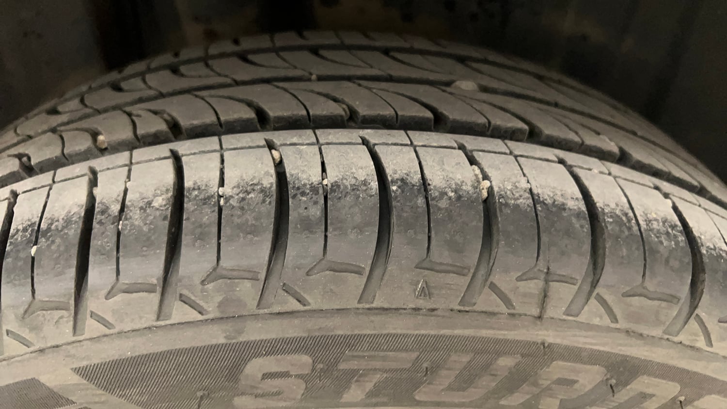 Used 2022 Toyota Glanza G Petrol Manual tyres RIGHT REAR TYRE TREAD VIEW