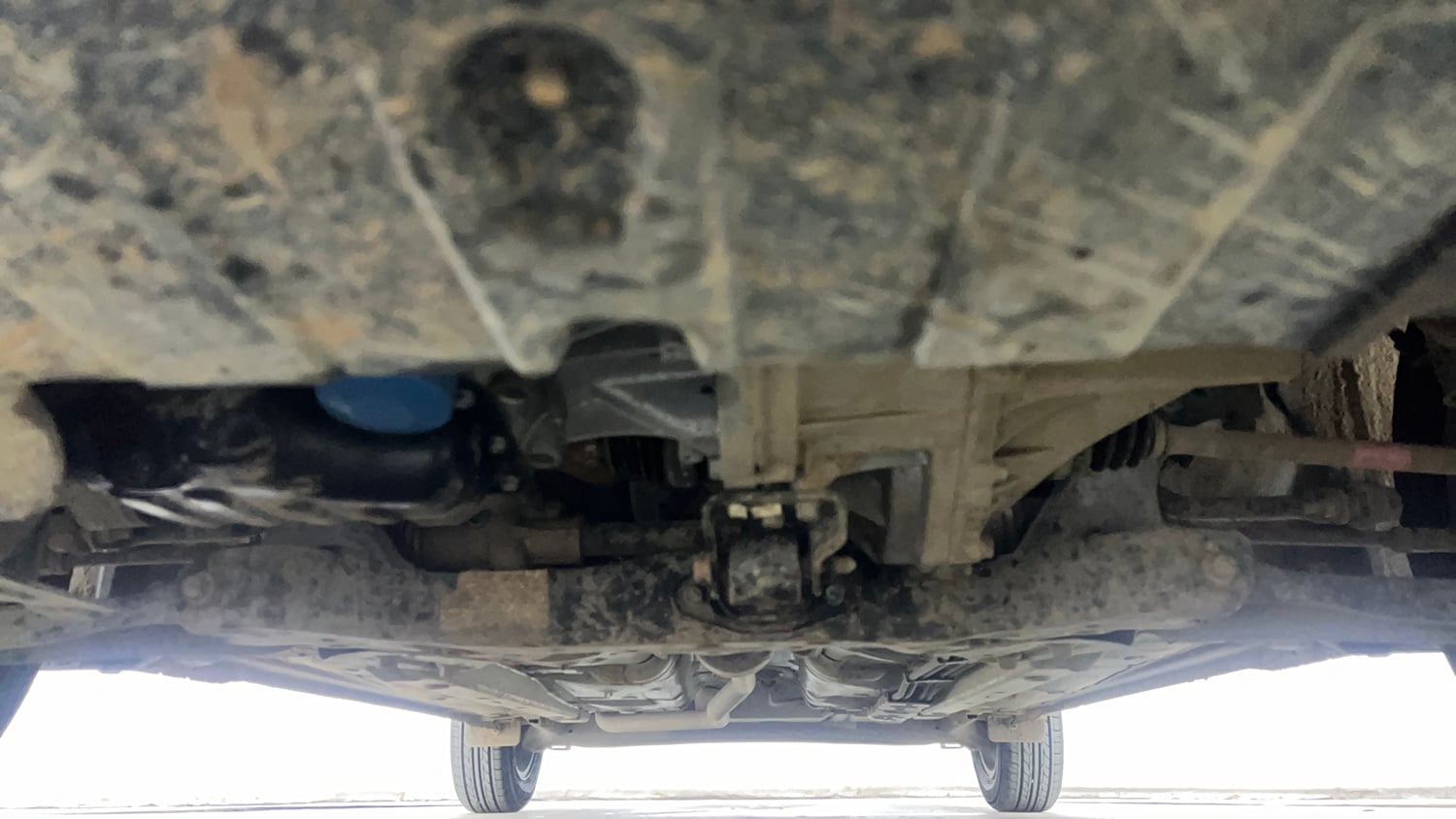 Used 2022 Hyundai Grand i10 Nios Sportz 1.2 Kappa VTVT Petrol Manual extra FRONT LEFT UNDERBODY VIEW