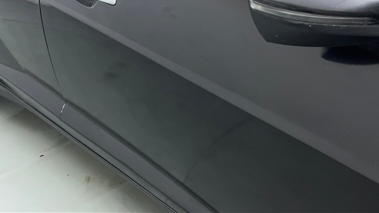Used 2023 Hyundai Verna SX (O) 1.5 Petrol IVT Petrol Automatic dents MINOR SCRATCH