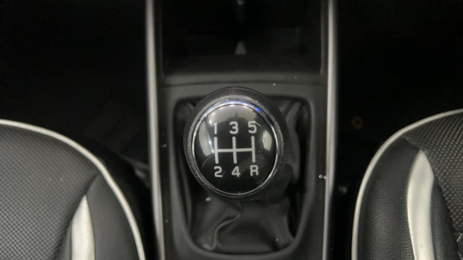Used 2021 Toyota Glanza G Petrol Manual interior GEAR  KNOB VIEW