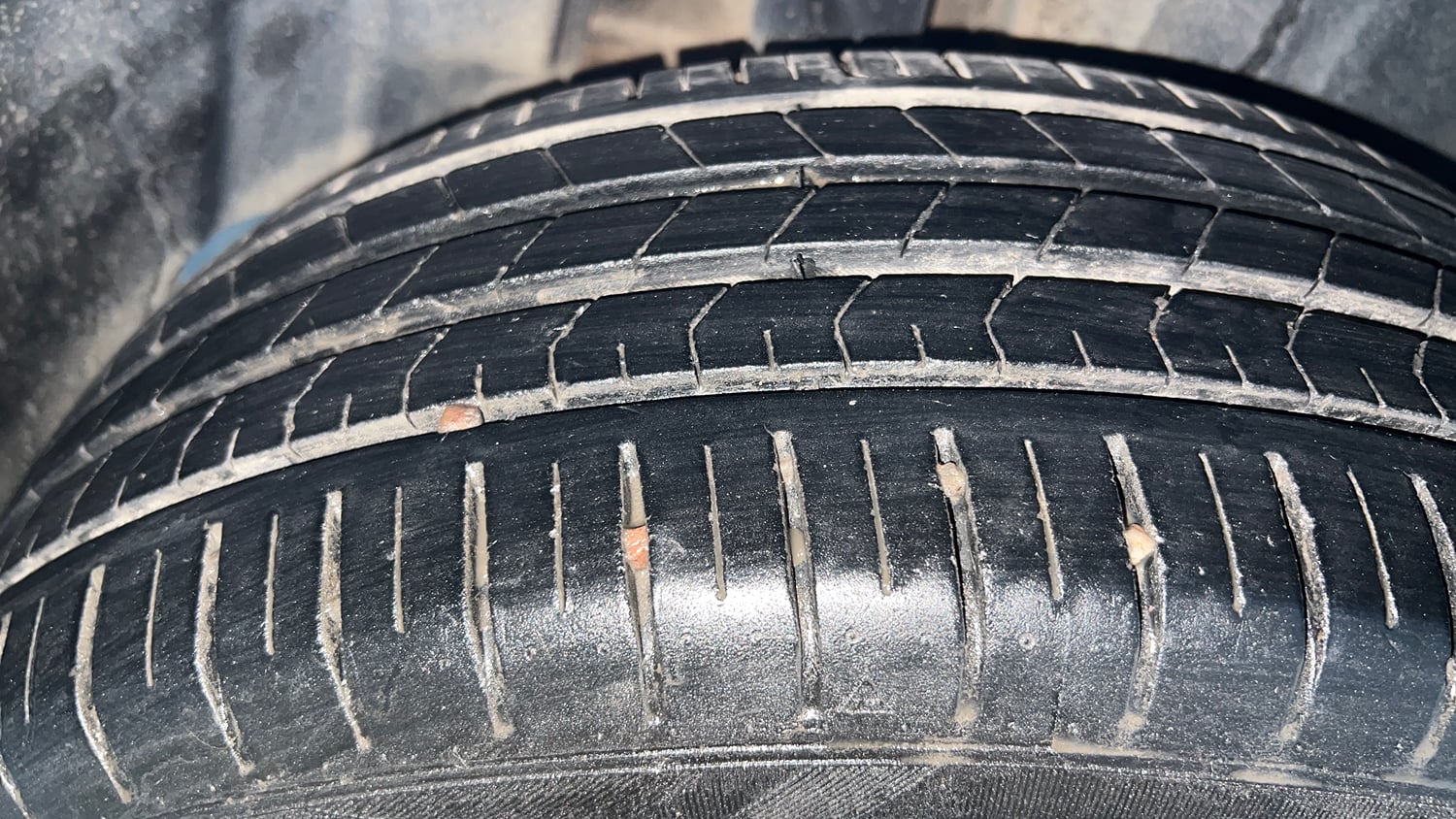 Used 2024 Maruti Suzuki Baleno Zeta MT Petrol Manual tyres RIGHT REAR TYRE TREAD VIEW