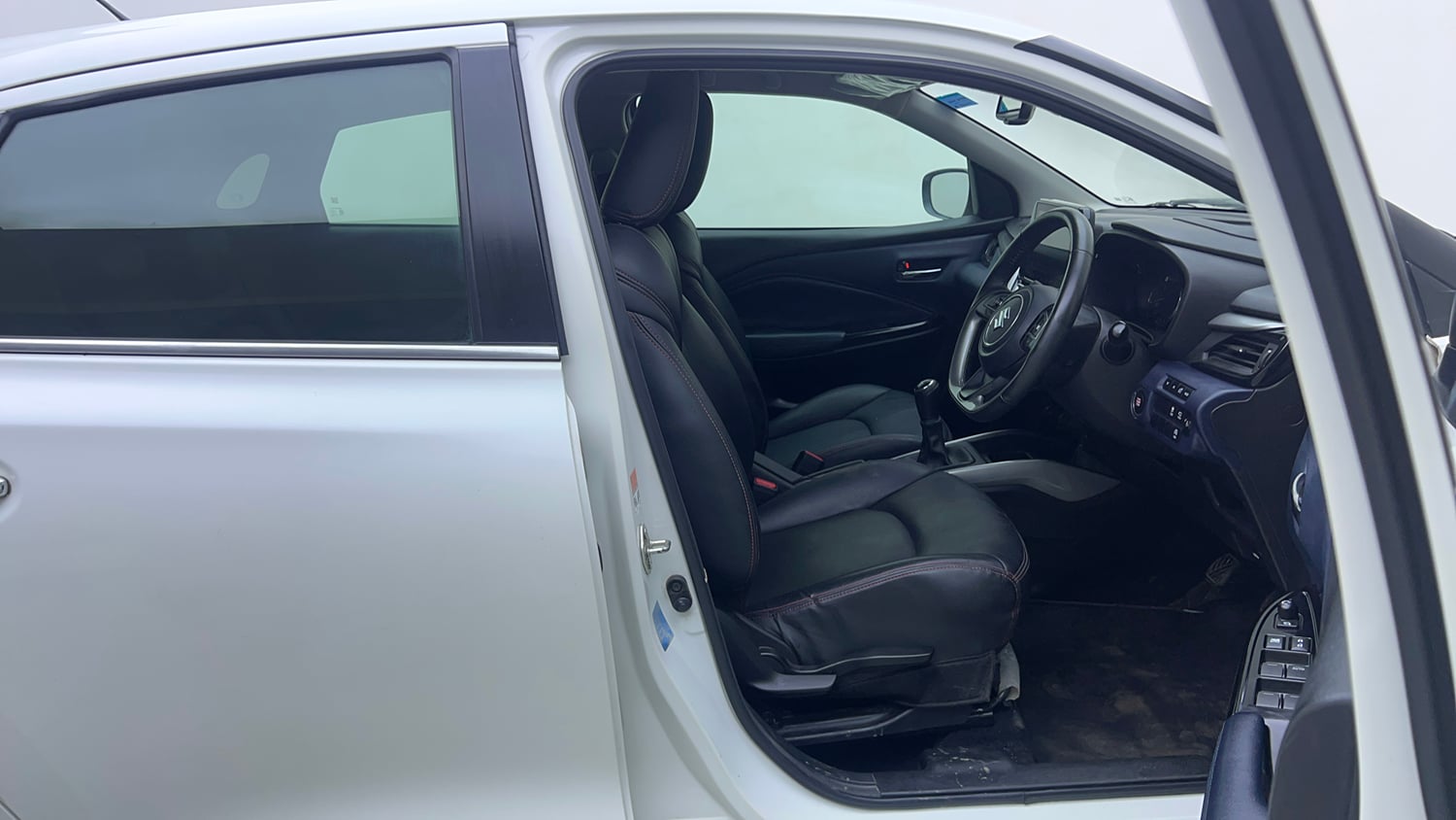 Used 2023 Maruti Suzuki Baleno Alpha MT Petrol Manual interior RIGHT SIDE FRONT DOOR CABIN VIEW