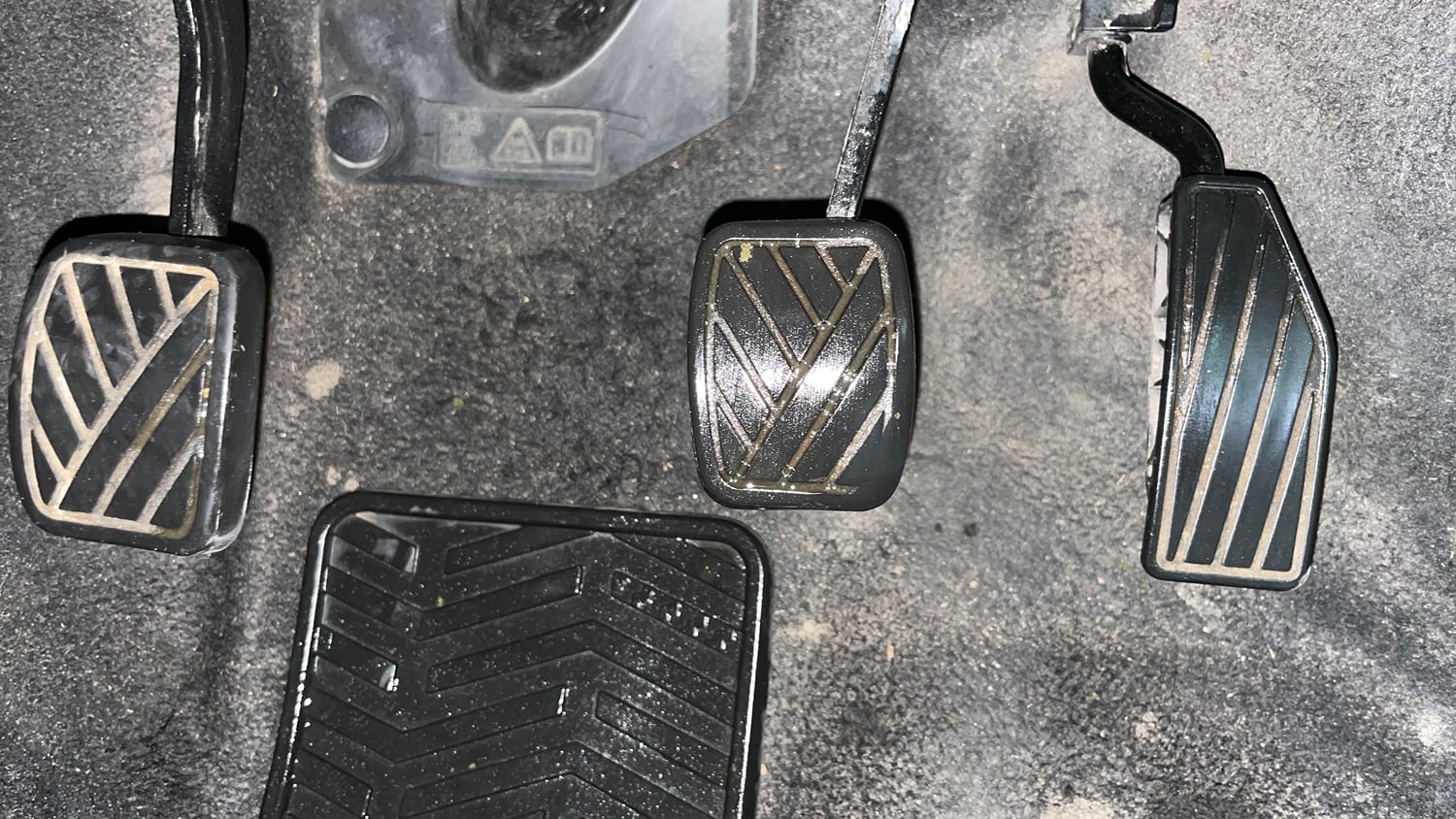 Used 2022 Maruti Suzuki Ignis Zeta 1.2 MT Petrol Manual interior PEDALS VIEW
