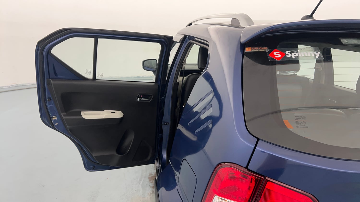 Used 2022 Maruti Suzuki Ignis Alpha 1.2 MT Petrol Manual interior LEFT REAR DOOR OPEN VIEW