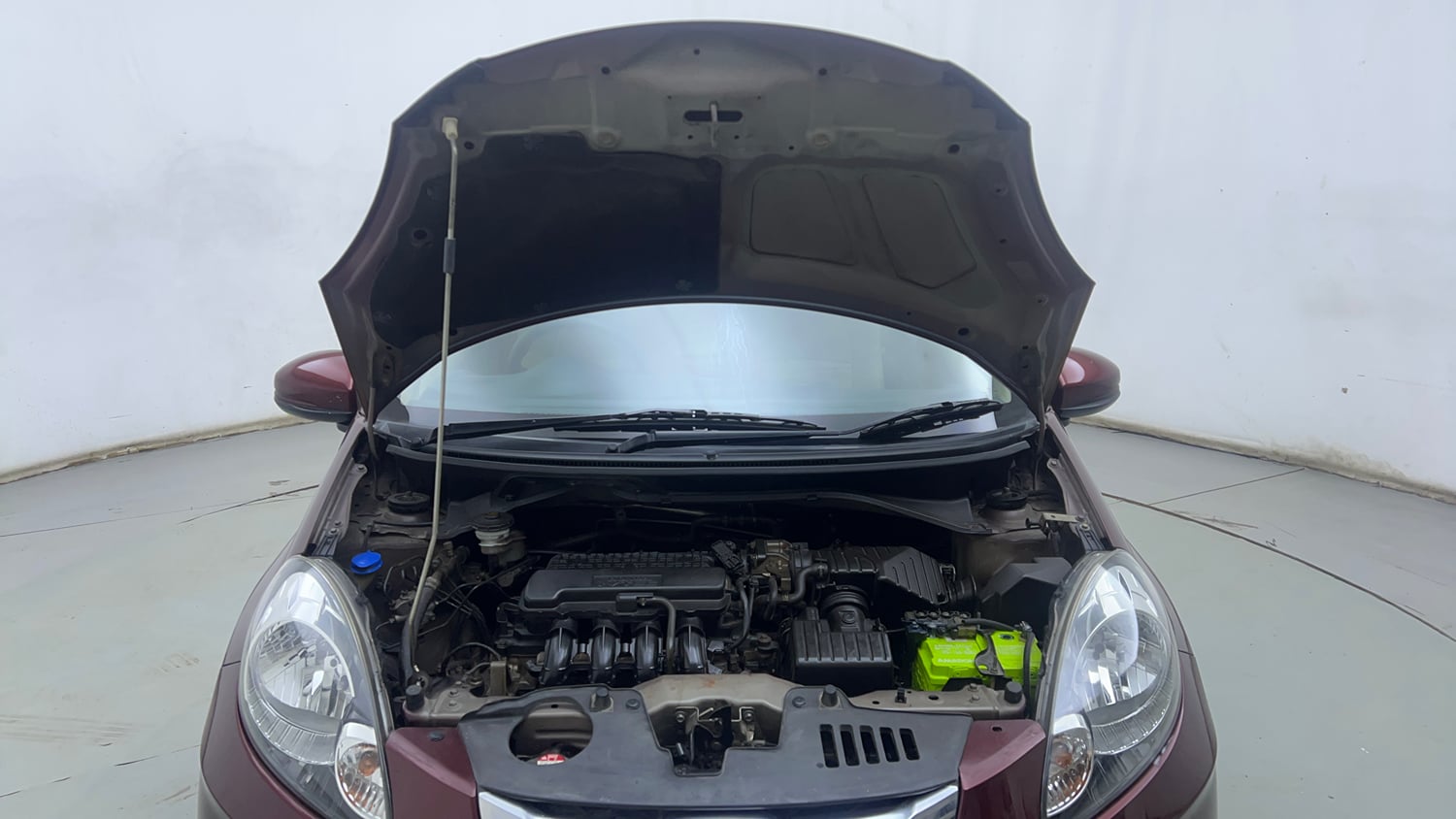 Used 2015 Honda Amaze 1.2 S i-VTEC Petrol Manual engine ENGINE & BONNET OPEN FRONT VIEW