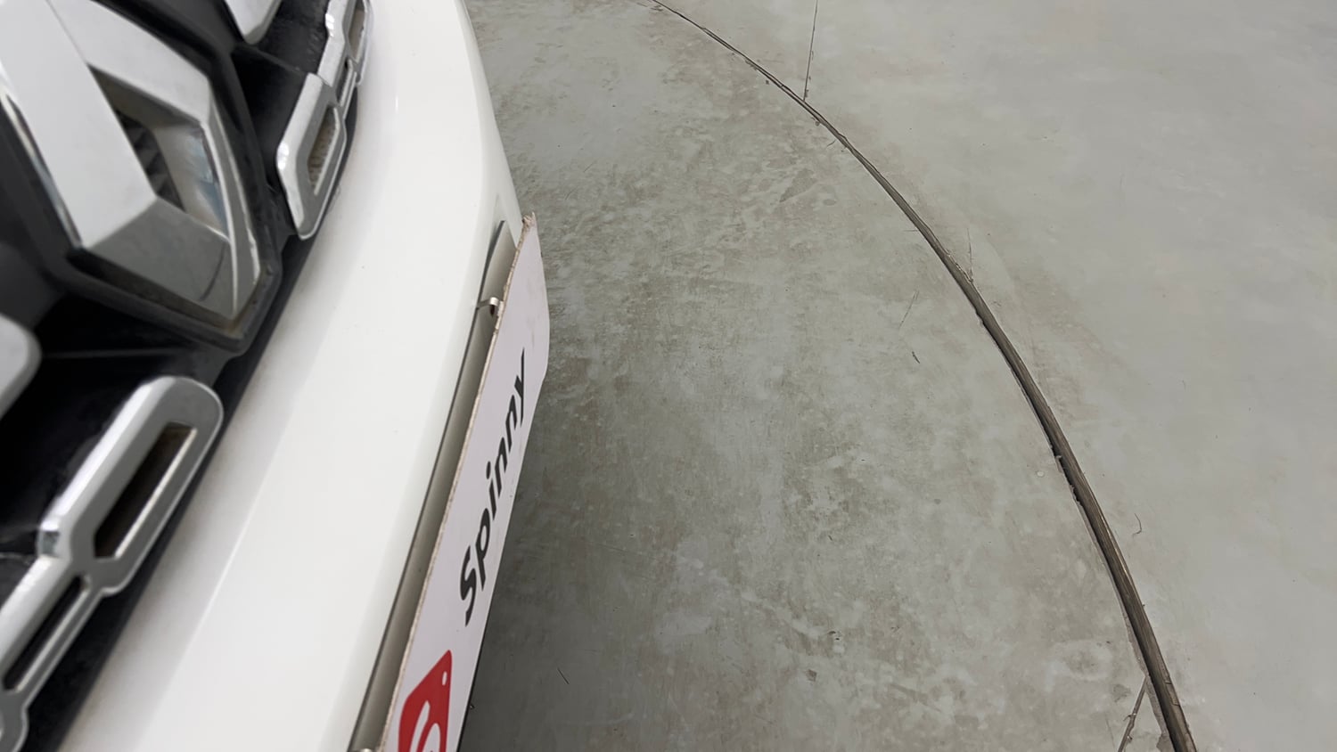 Used 2016 Renault Kwid RXT Petrol Manual dents MINOR SCRATCH
