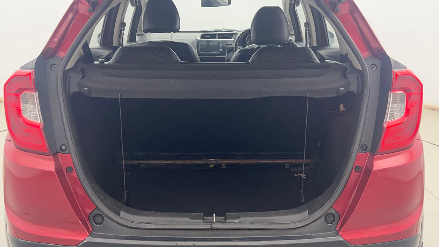 Used 2019 Honda WR-V VX MT Petrol Petrol Manual interior DICKY INSIDE VIEW