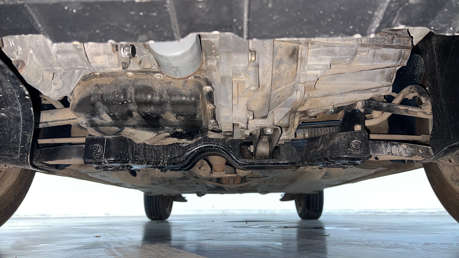 Used 2018 Volkswagen Polo Comfortline 1.0L (P) Petrol Manual extra FRONT LEFT UNDERBODY VIEW