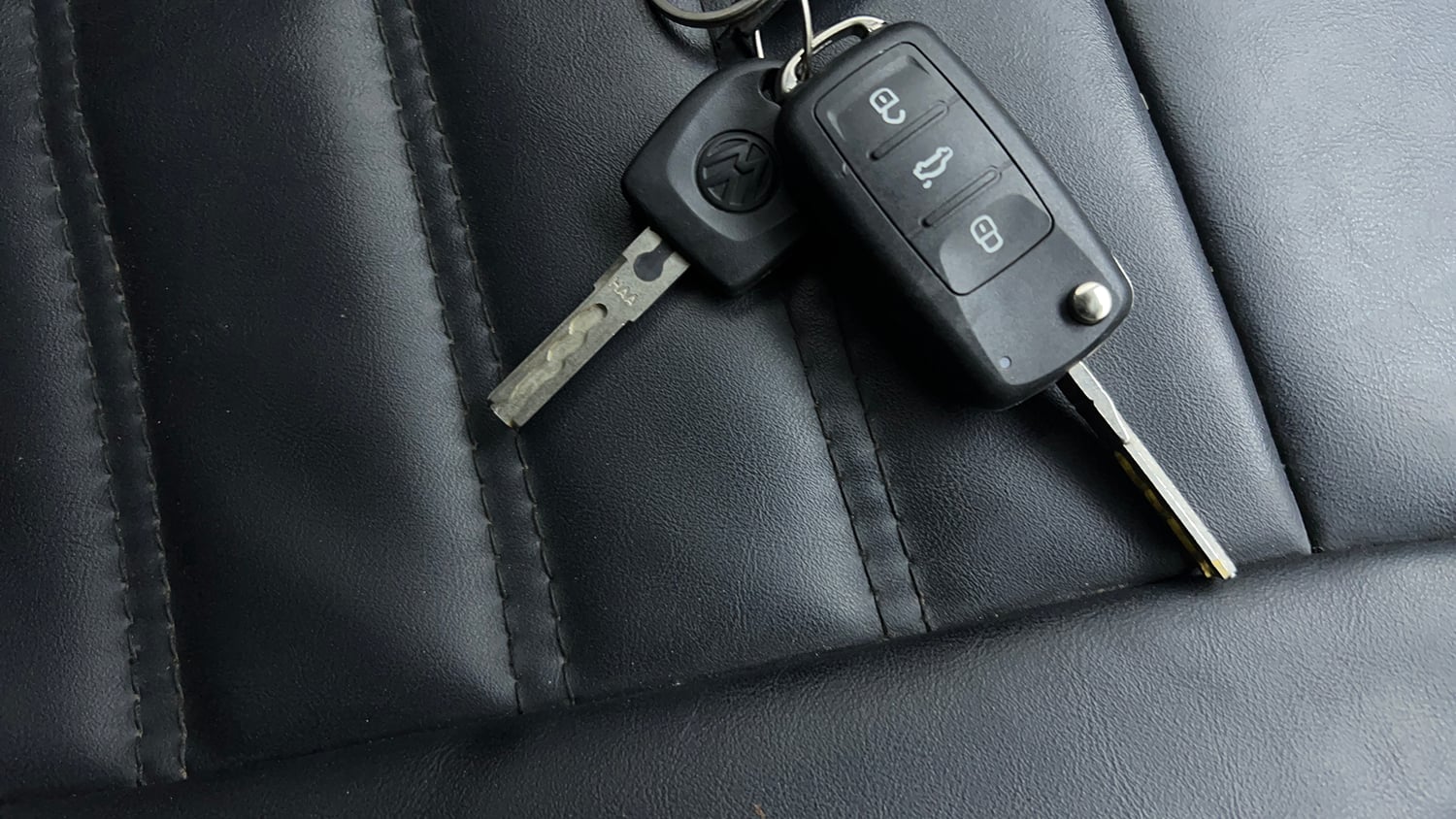 Used 2018 Volkswagen Polo Comfortline 1.0L (P) Petrol Manual extra CAR KEY VIEW