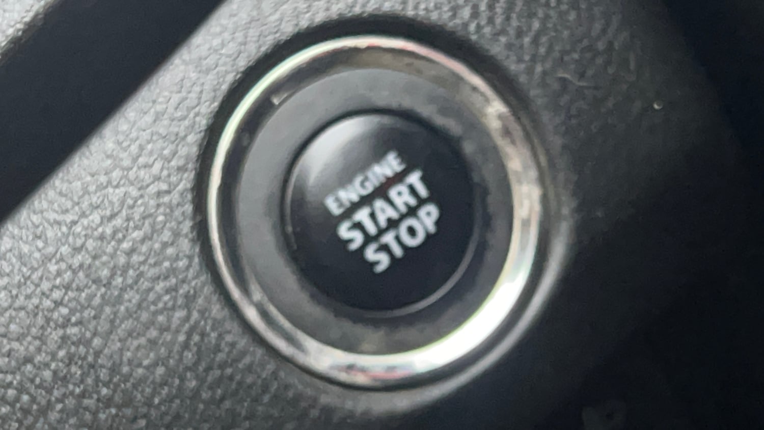 Used 2019 Maruti Suzuki Baleno Zeta Automatic Petrol Automatic top_features Keyless start