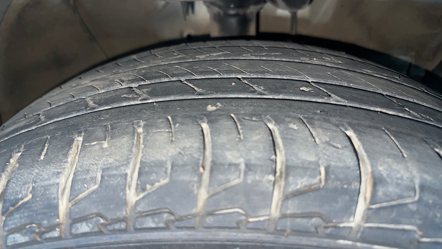 Used 2022 Hyundai Creta SX 1.5 Petrol Petrol Manual tyres RIGHT FRONT TYRE TREAD VIEW