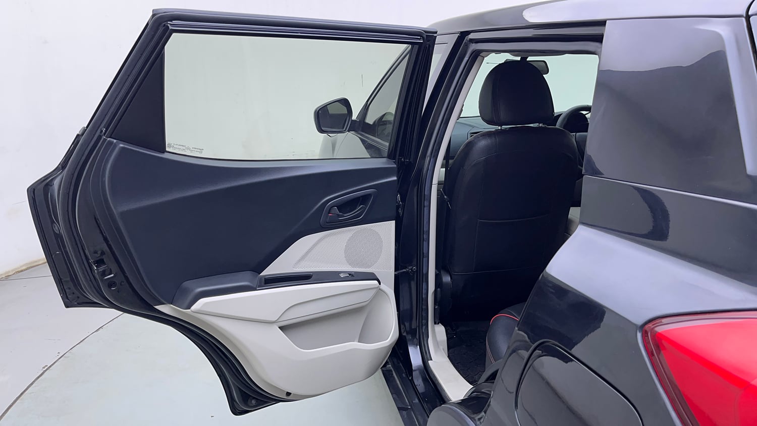 Used 2023 Mahindra XUV 300 W4 1.2 Petrol Petrol Manual interior LEFT REAR DOOR OPEN VIEW