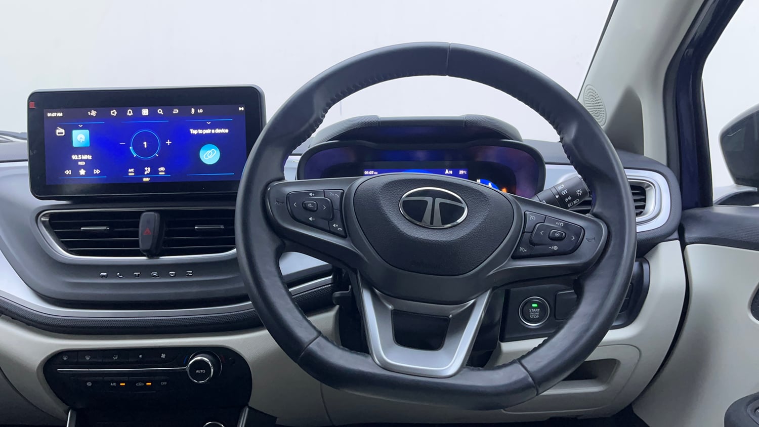Used 2024 Tata Altroz XZA Plus (S) Lux Petrol Petrol Automatic interior STEERING VIEW