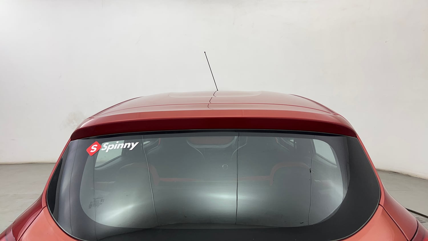 Used 2018 Renault Kwid 1.0 RXT AMT Opt Petrol Automatic exterior BACK WINDSHIELD VIEW
