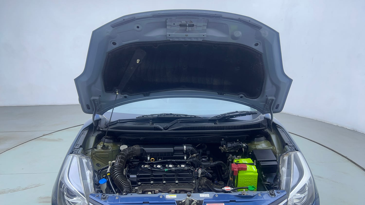 Used 2018 Maruti Suzuki Baleno Alpha 1.2 Petrol Manual engine ENGINE & BONNET OPEN FRONT VIEW