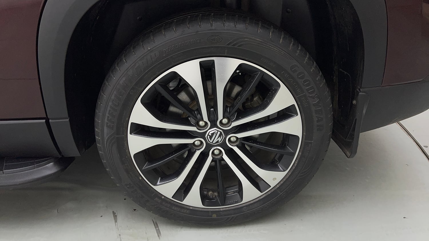 Used 2021 MG Motors Hector Sharp 1.5 Petrol CVT Petrol Automatic tyres LEFT REAR TYRE RIM VIEW