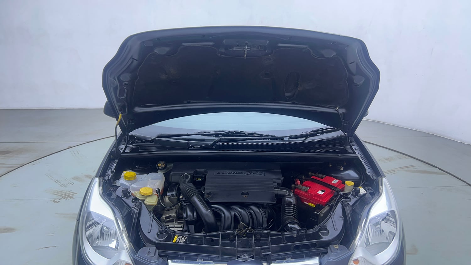 Used 2014 Ford Figo Duratec Petrol ZXI 1.2 Petrol Manual engine ENGINE & BONNET OPEN FRONT VIEW