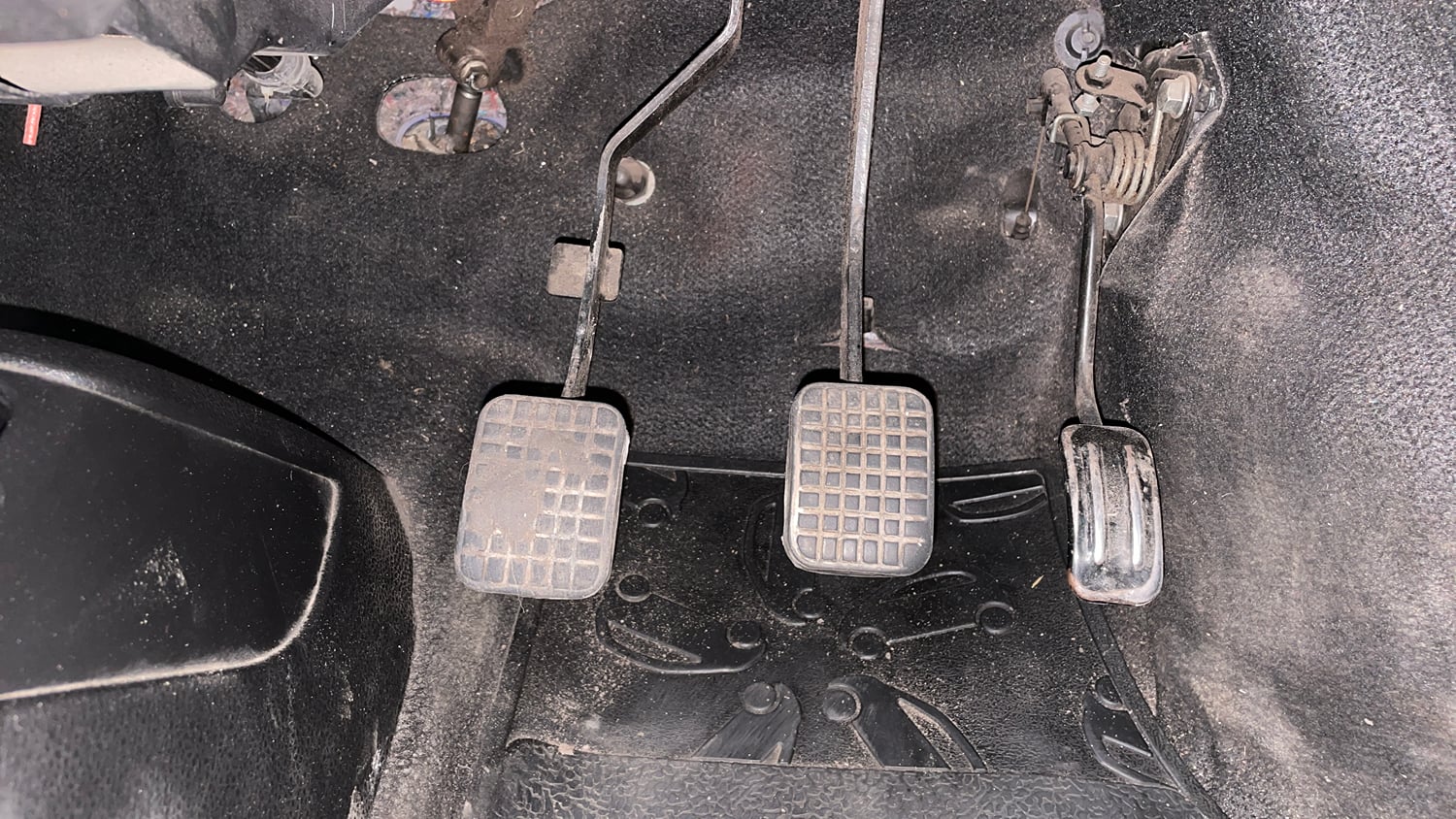 Used 2014 Tata Nano Twist XT Petrol Manual interior PEDALS VIEW