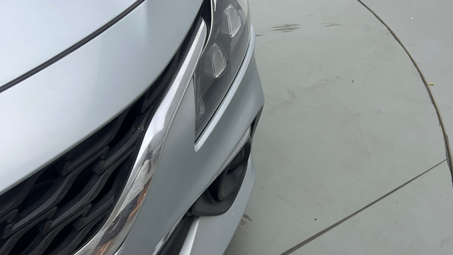 Used 2024 Maruti Suzuki Baleno Zeta MT Petrol Manual dents MINOR SCRATCH