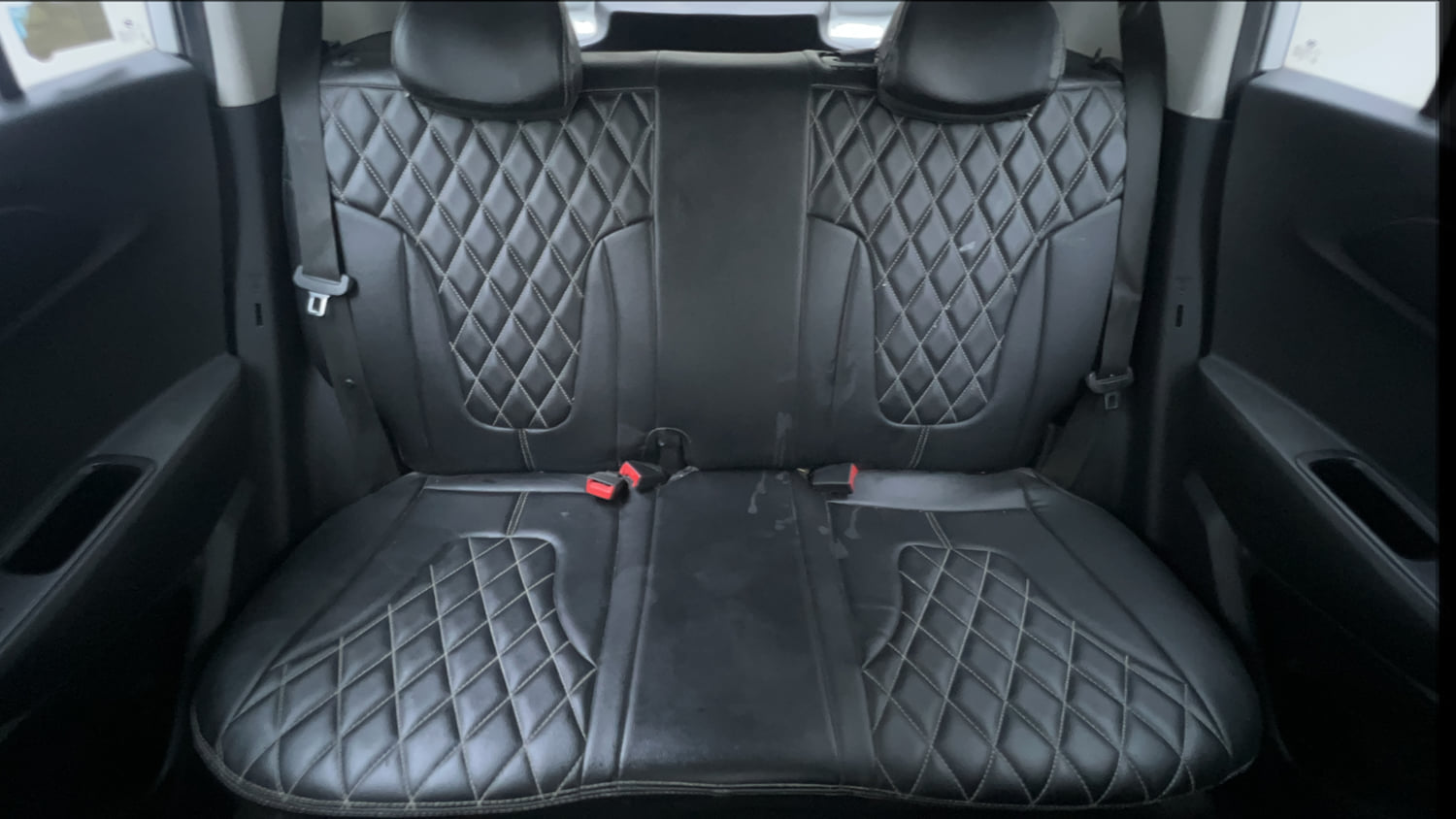 Used 2025 Hyundai Exter SX (O) Connect 1.2 MT Petrol Manual interior REAR SEAT CONDITION VIEW
