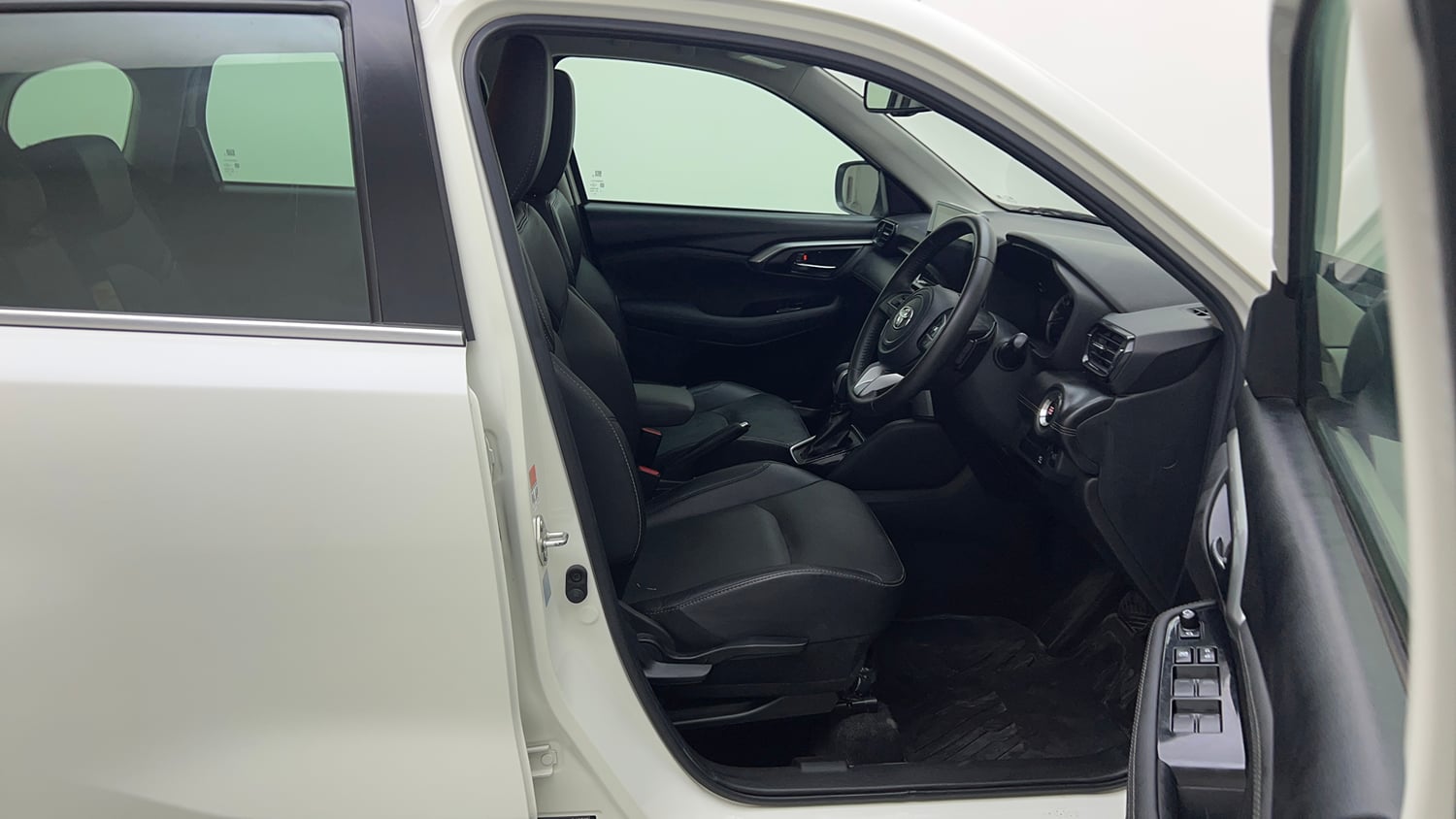 Used 2024 Toyota Urban Cruiser Hyryder V AT NeoDrive Petrol Automatic interior RIGHT SIDE FRONT DOOR CABIN VIEW