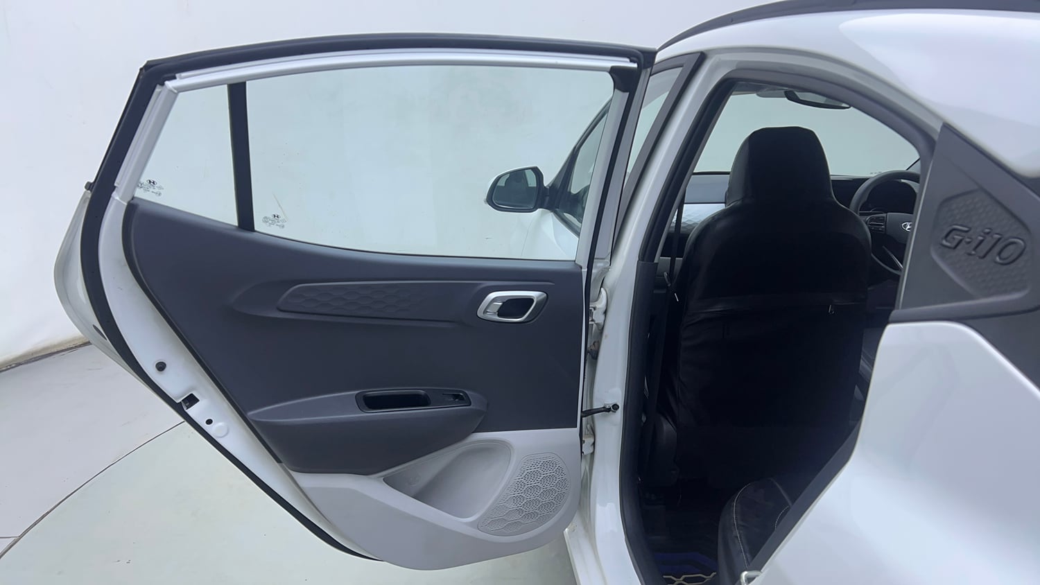 Used 2022 Hyundai Grand i10 Nios Sportz 1.2 Kappa VTVT Petrol Manual interior LEFT REAR DOOR OPEN VIEW