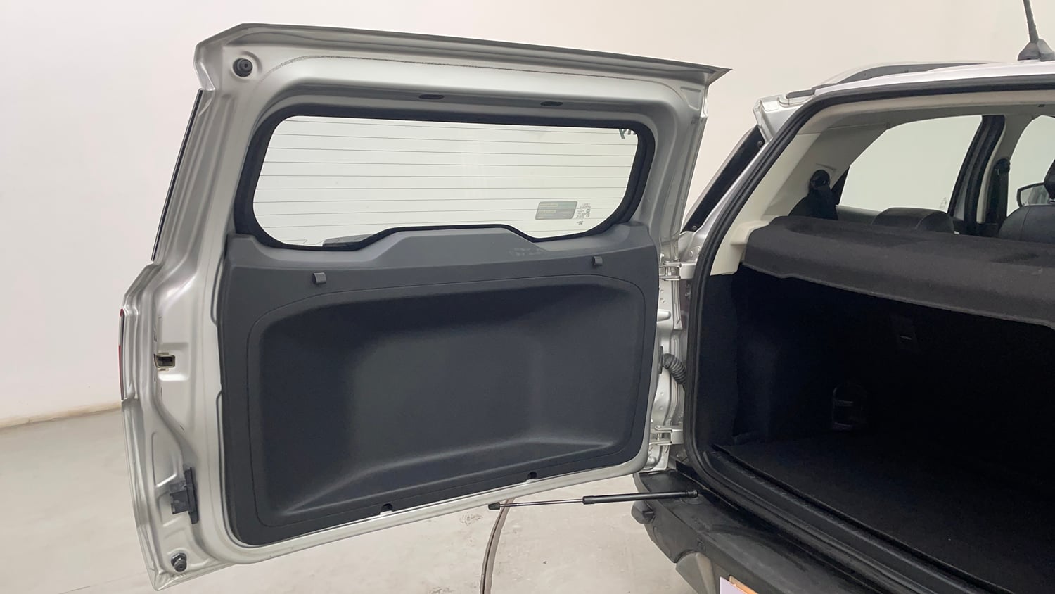 Used 2018 Ford EcoSport Titanium + 1.5L Ti-VCT AT Petrol Automatic interior DICKY DOOR OPEN VIEW