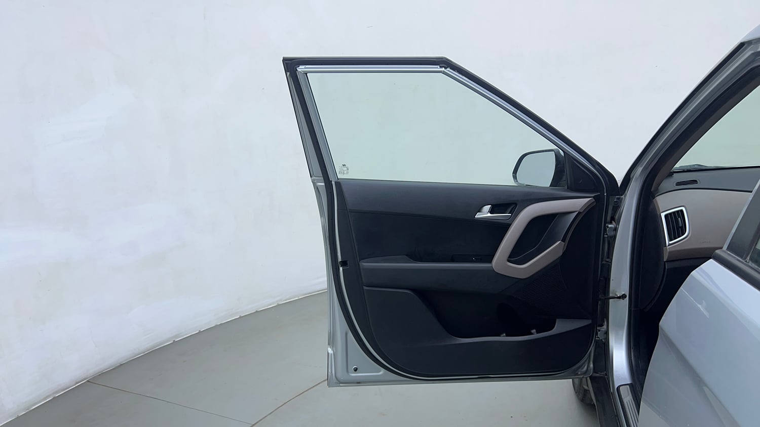 Used 2019 Hyundai Creta SX 1.6 Petrol Petrol Manual interior LEFT FRONT DOOR OPEN VIEW
