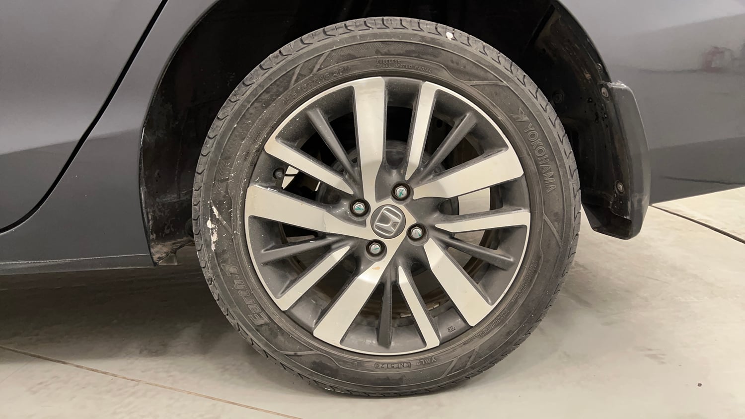 Used 2022 Honda City VX Diesel Diesel Manual tyres LEFT REAR TYRE RIM VIEW