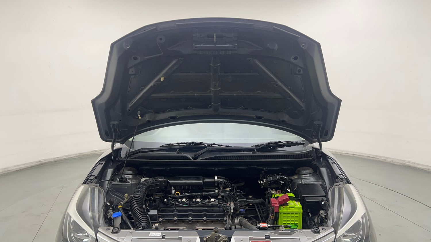 Used 2019 Maruti Suzuki Baleno Zeta Automatic Petrol Automatic engine ENGINE & BONNET OPEN FRONT VIEW