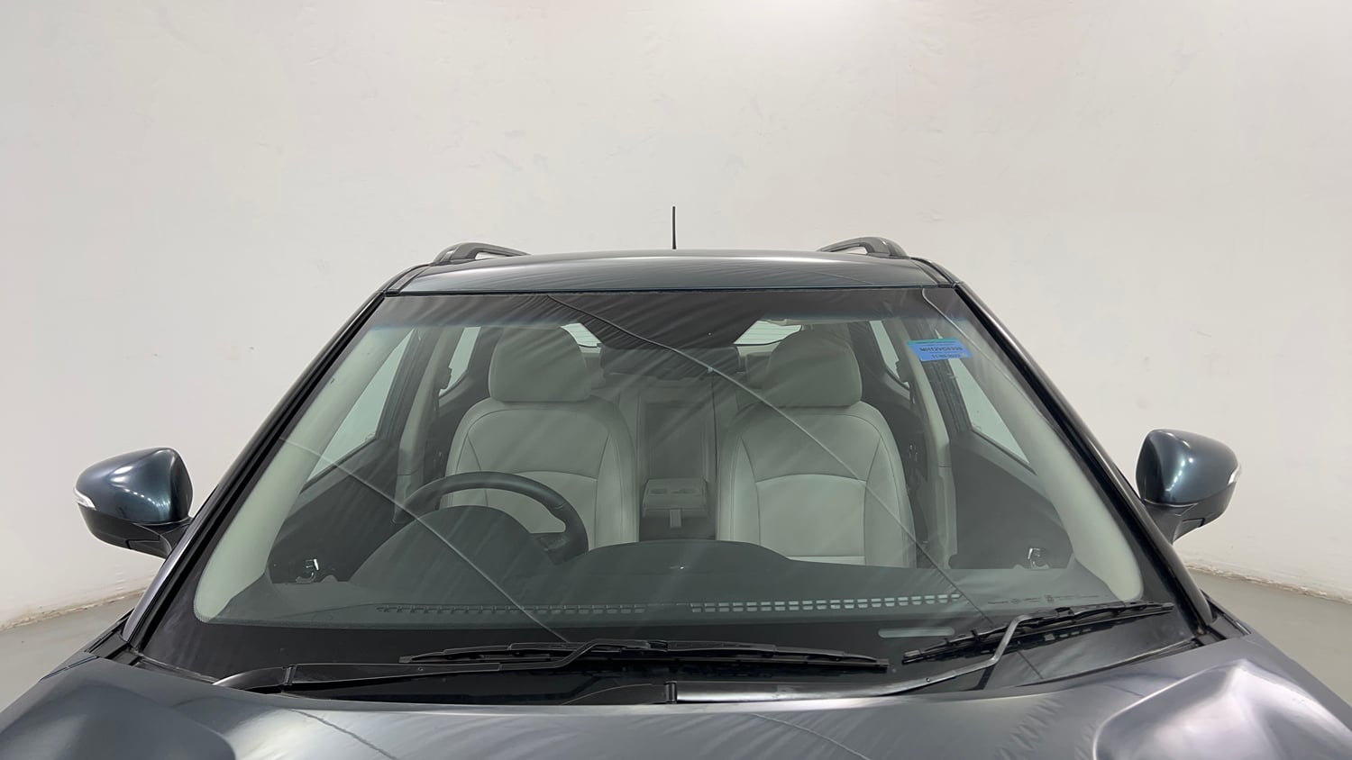 Used 2023 Mahindra XUV 300 W8 (O) 1.2 Petrol AMT Petrol Automatic exterior FRONT WINDSHIELD VIEW