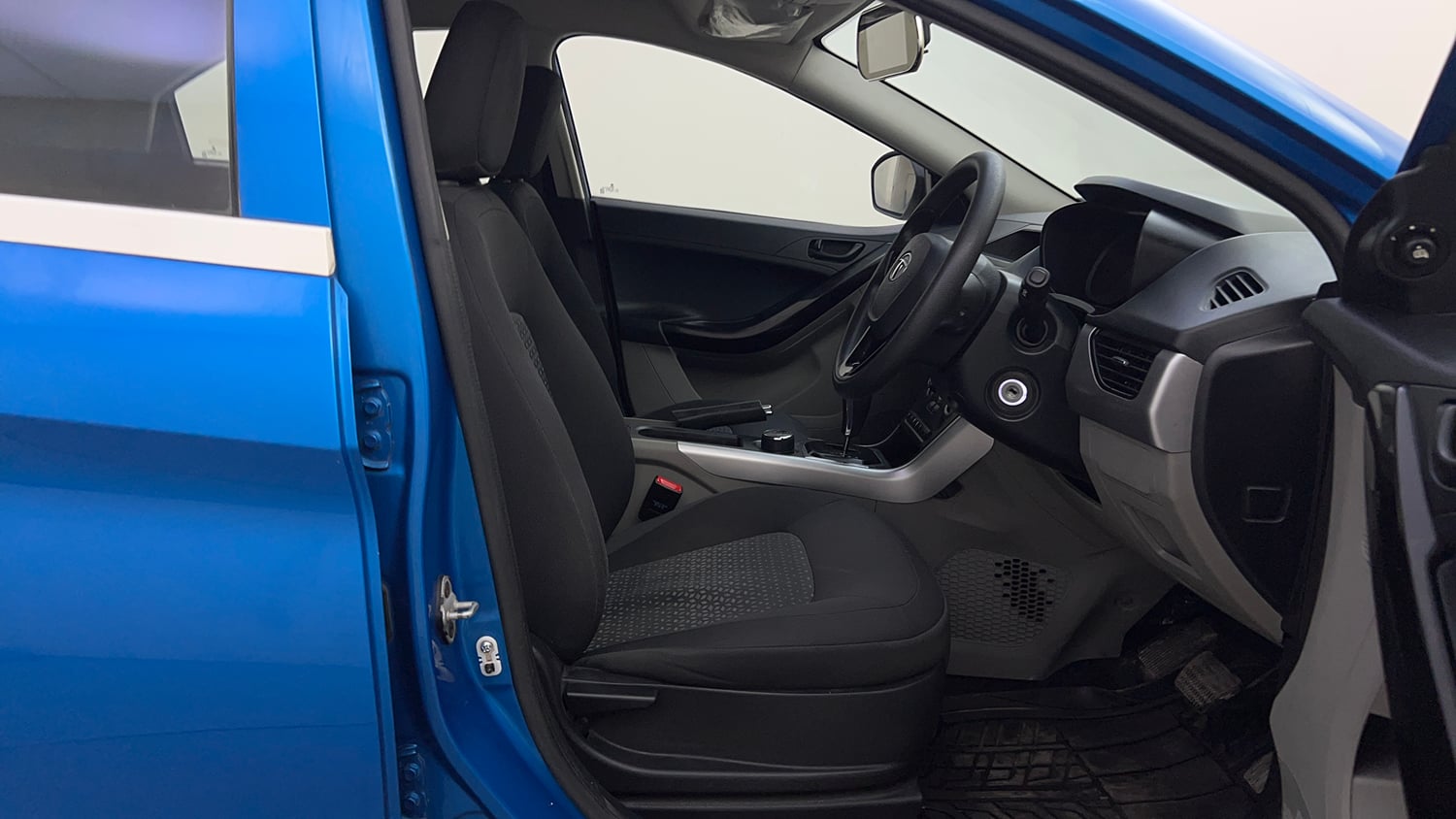 Used 2019 Tata Nexon XMA Petrol Petrol Automatic interior RIGHT SIDE FRONT DOOR CABIN VIEW