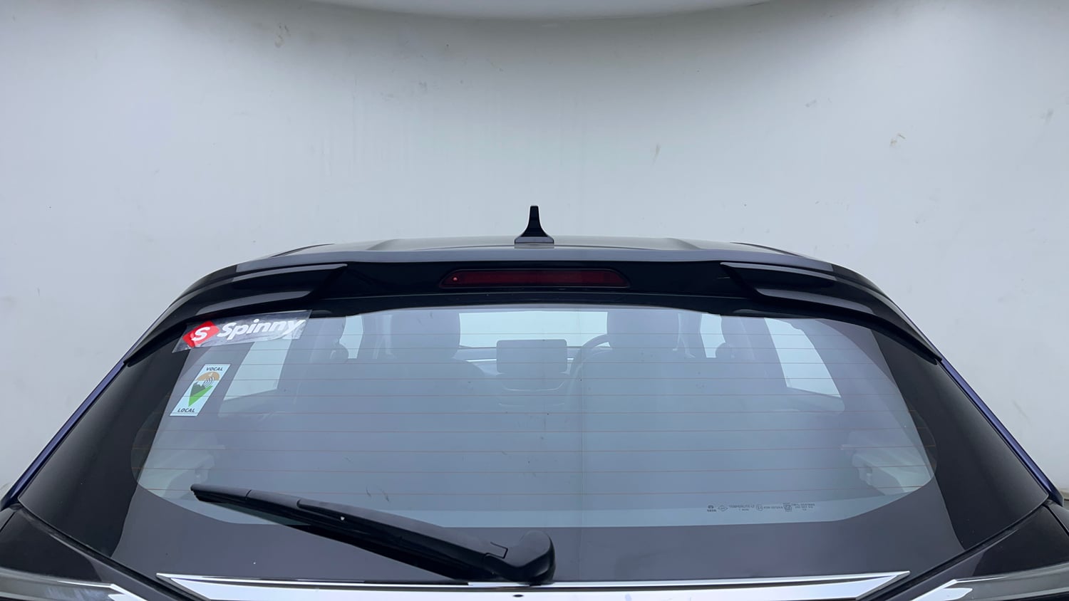 Used 2024 Tata Altroz XZA Plus (S) Lux Petrol Petrol Automatic exterior BACK WINDSHIELD VIEW