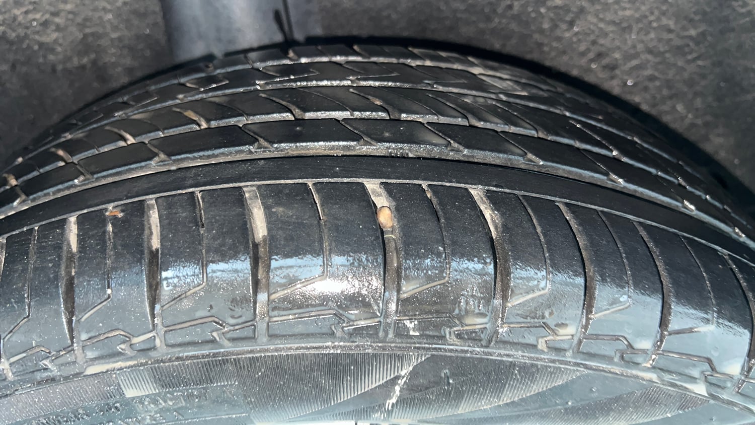 Used 2019 Maruti Suzuki Baleno Zeta Automatic Petrol Automatic tyres RIGHT REAR TYRE TREAD VIEW