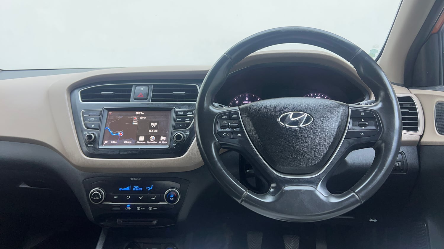Used 2018 Hyundai Elite i20 Asta 1.4 (O) CRDi Diesel Manual interior STEERING VIEW
