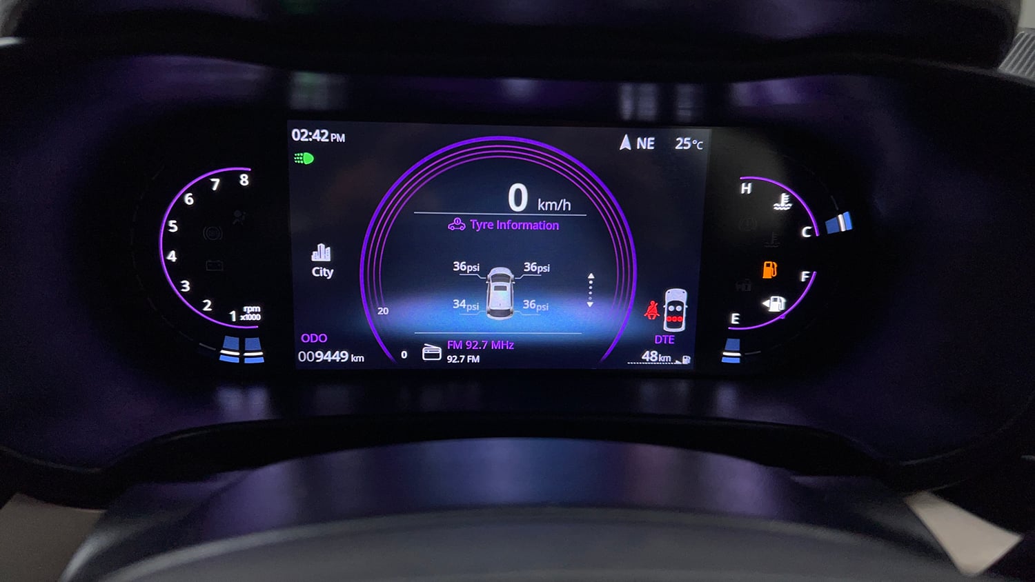 Used 2025 Tata Altroz Accomplished S Petrol 5MT Petrol Manual interior CLUSTERMETER VIEW