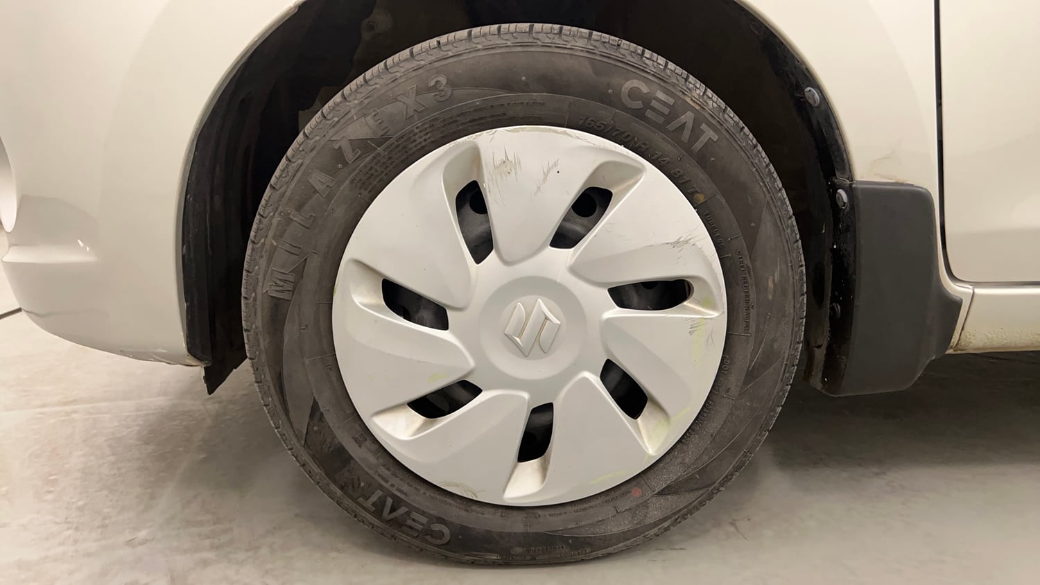 Used 2017 Maruti Suzuki Celerio VXI  CNG (Outside Fitted) Cng Manual tyres LEFT FRONT TYRE RIM VIEW