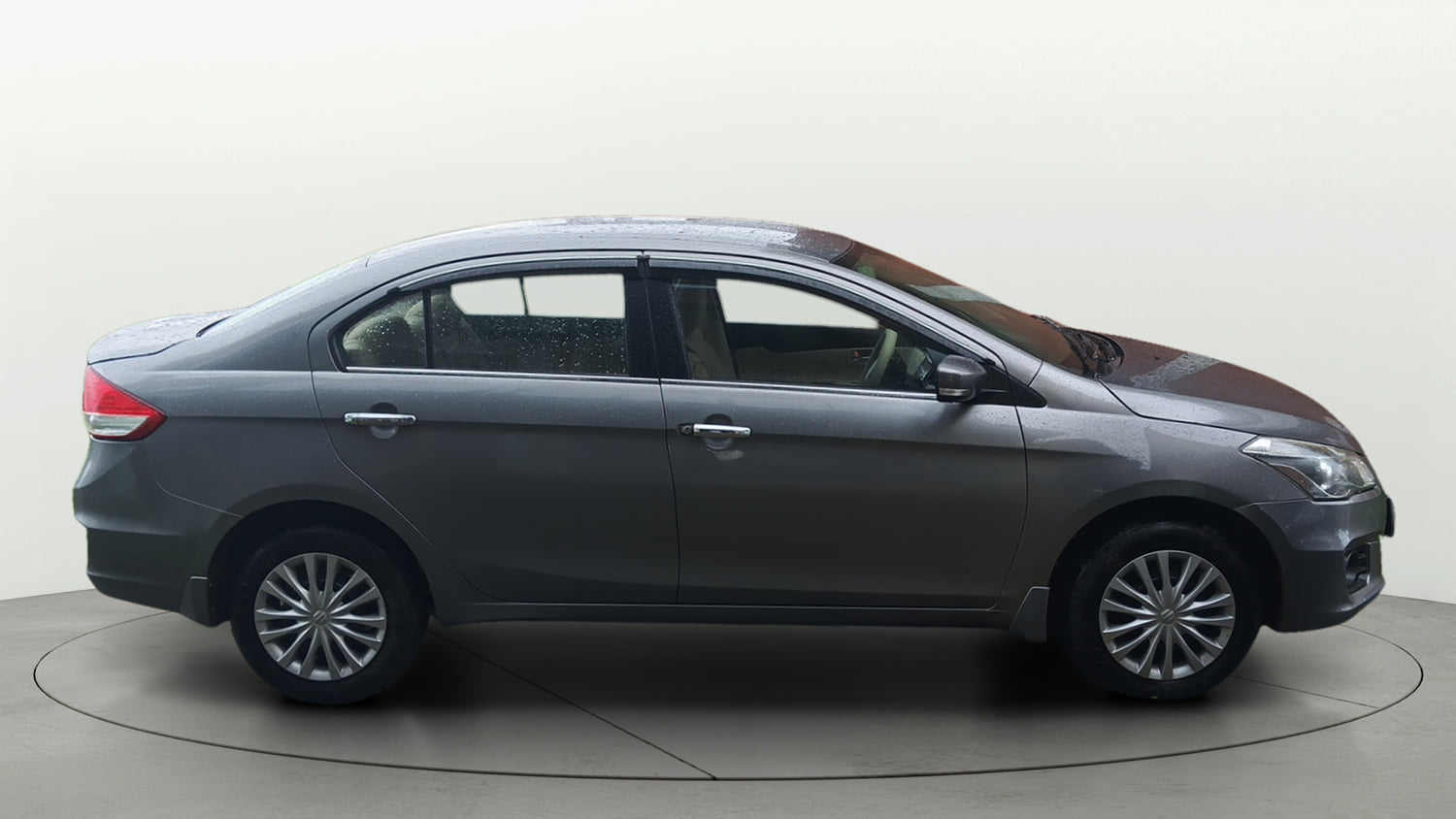Used 2017 Maruti Suzuki Ciaz Delta 1.4 MT Petrol Manual exterior RIGHT SIDE VIEW