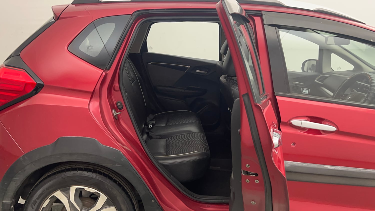 Used 2019 Honda WR-V VX MT Petrol Petrol Manual interior RIGHT SIDE REAR DOOR CABIN VIEW