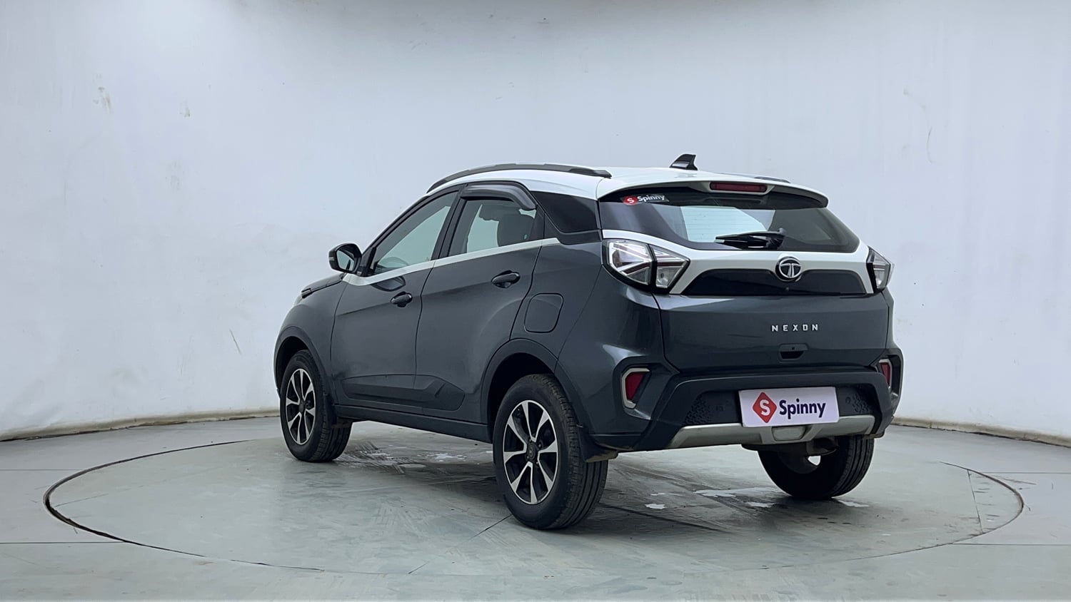 Used 2020 Tata Nexon XZA Plus (O) Dual Tone Petrol Automatic exterior LEFT REAR CORNER VIEW