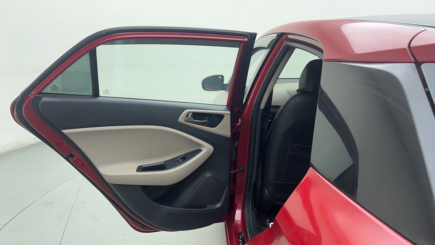 Used 2018 Hyundai Elite i20 Magna Executive 1.2 Petrol Manual interior LEFT REAR DOOR OPEN VIEW