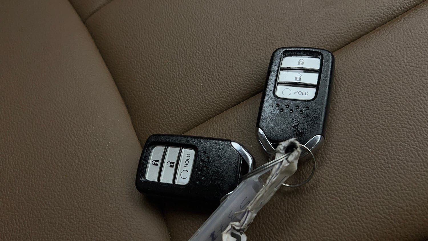 Used 2025 Honda Elevate ZX CVT Petrol Automatic extra CAR KEY VIEW