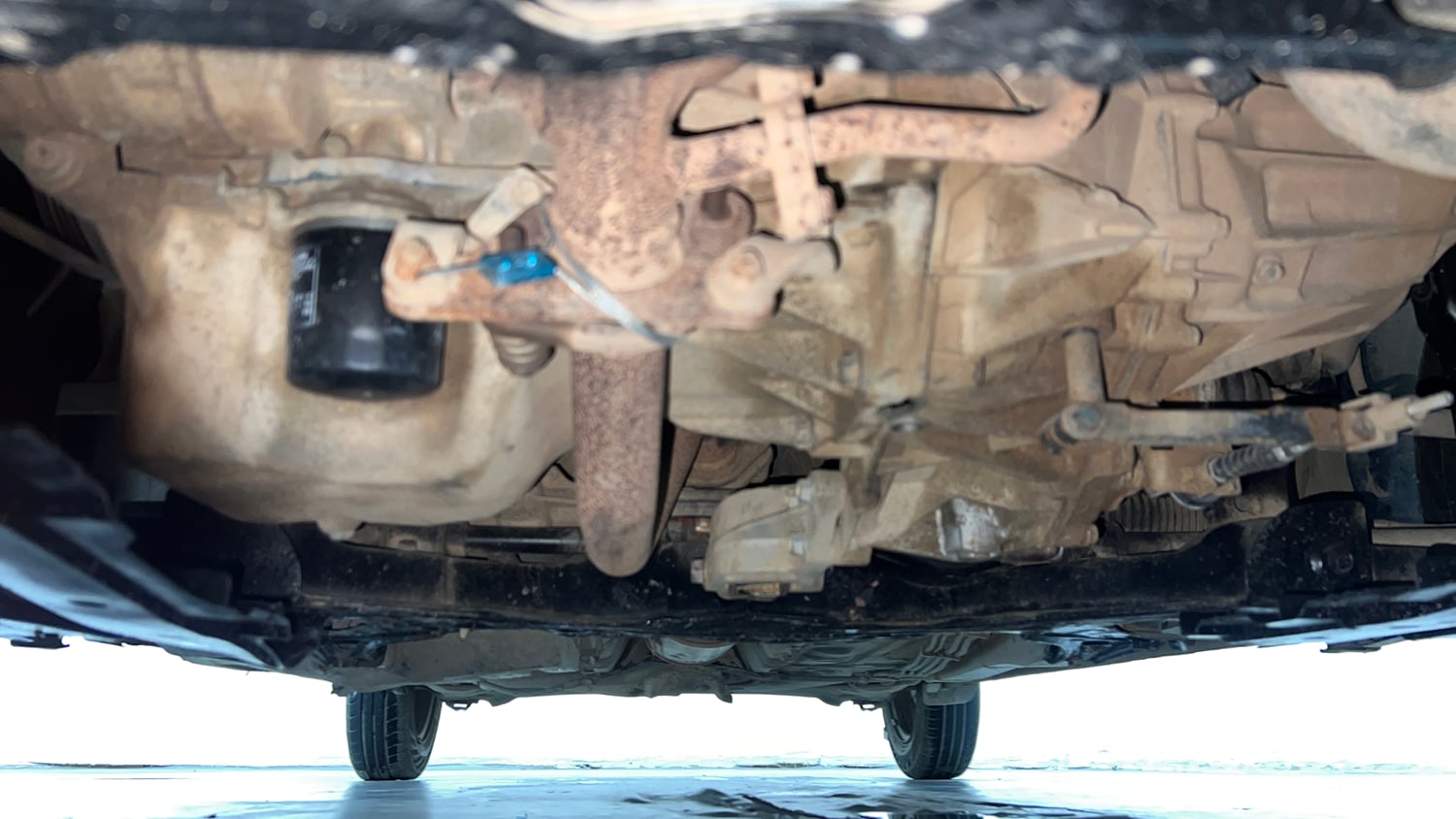 Used 2022 Maruti Suzuki Swift VXi Petrol Manual extra FRONT LEFT UNDERBODY VIEW