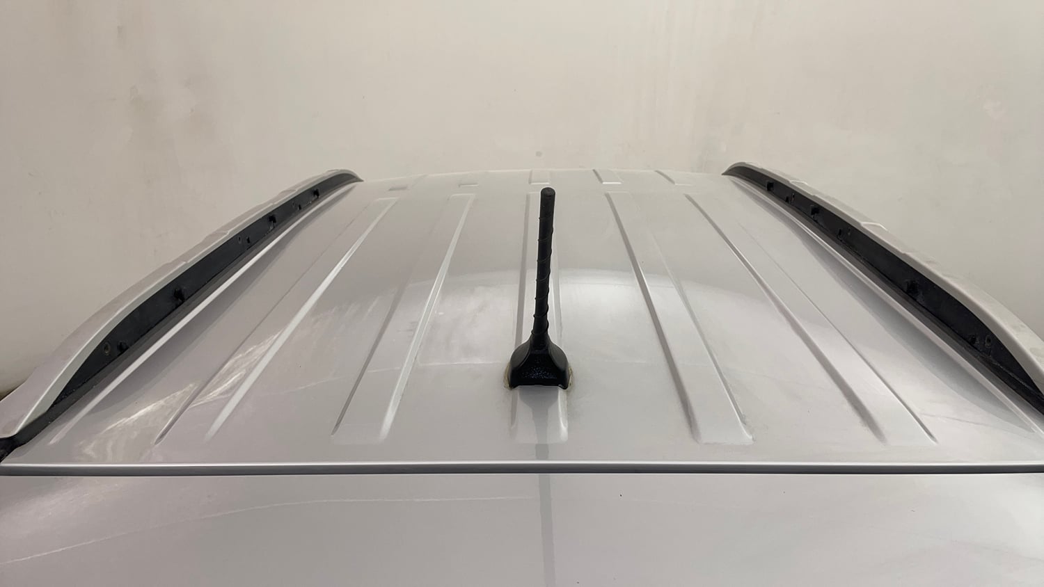 Used 2018 Ford EcoSport Titanium + 1.5L Ti-VCT AT Petrol Automatic exterior EXTERIOR ROOF VIEW