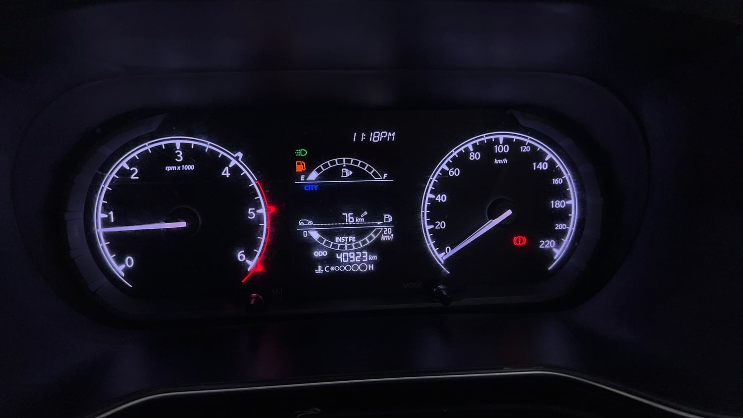 Used 2022 Tata Harrier XT Diesel Manual interior CLUSTERMETER VIEW