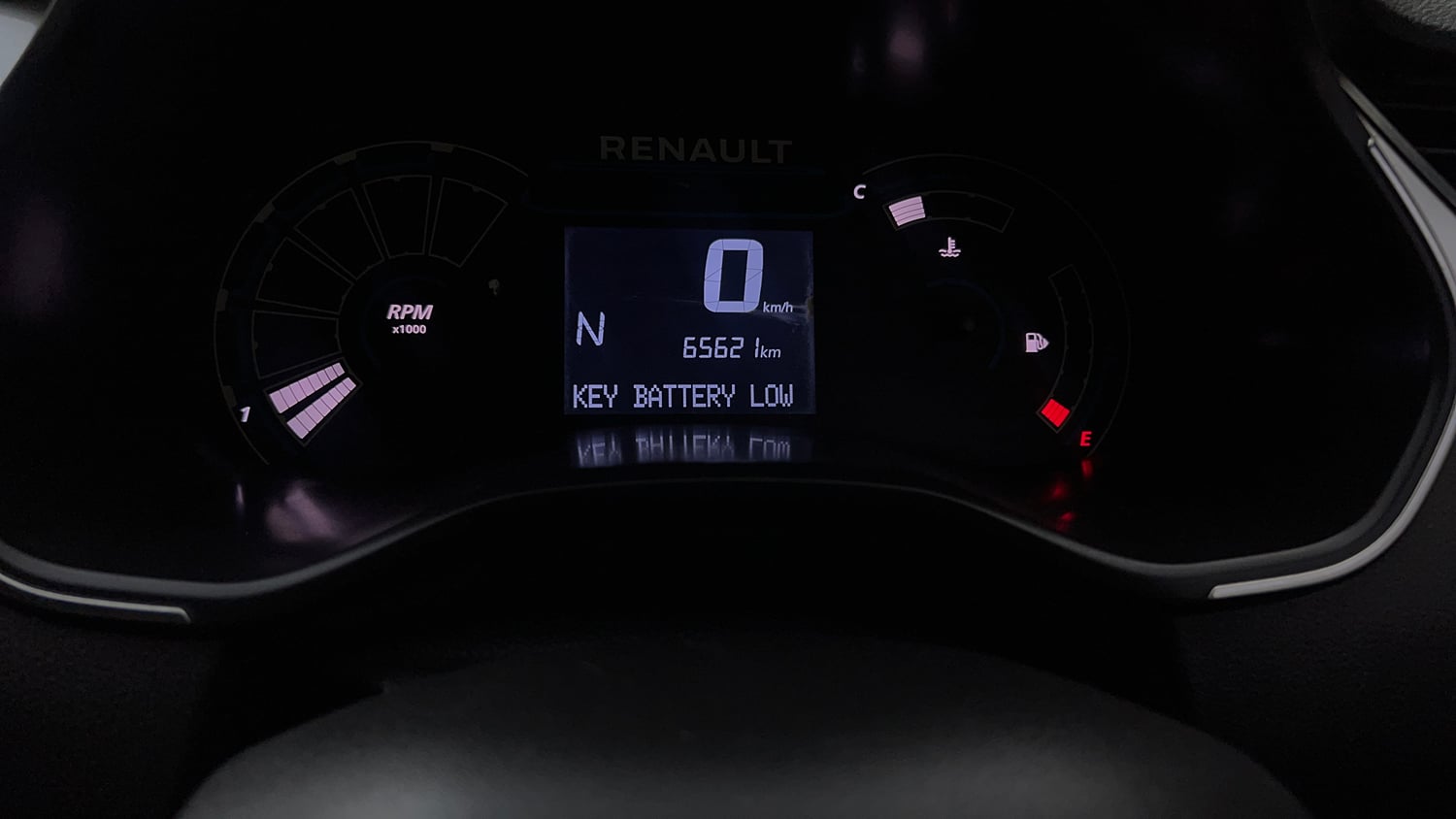Used 2021 Renault Triber RXZ EASY-R AMT Petrol Automatic interior CLUSTERMETER VIEW