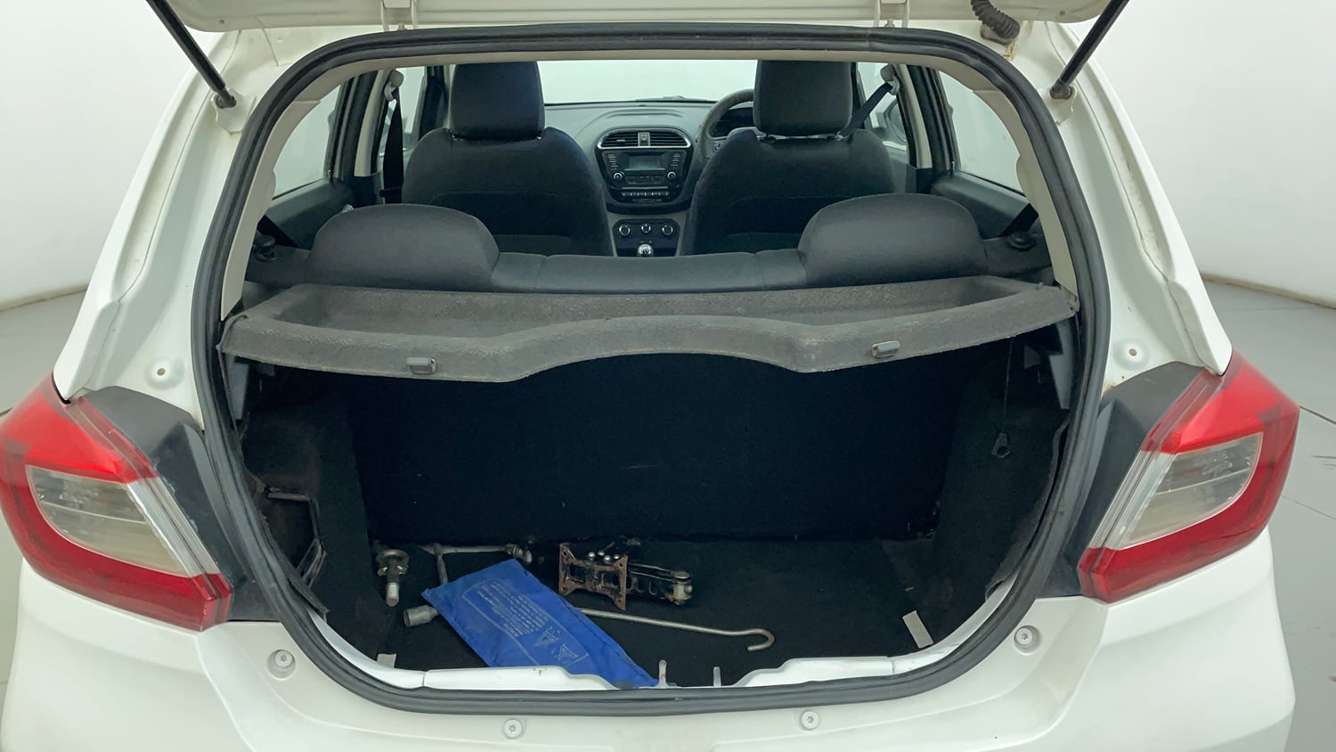 Used 2018 Tata Tiago Revotron XZ Petrol Manual interior DICKY INSIDE VIEW