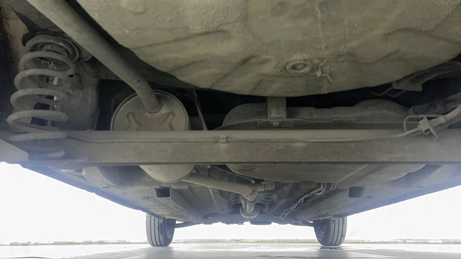 Used 2017 Renault Kwid RXL Petrol Manual extra REAR UNDERBODY VIEW (TAKEN FROM REAR)